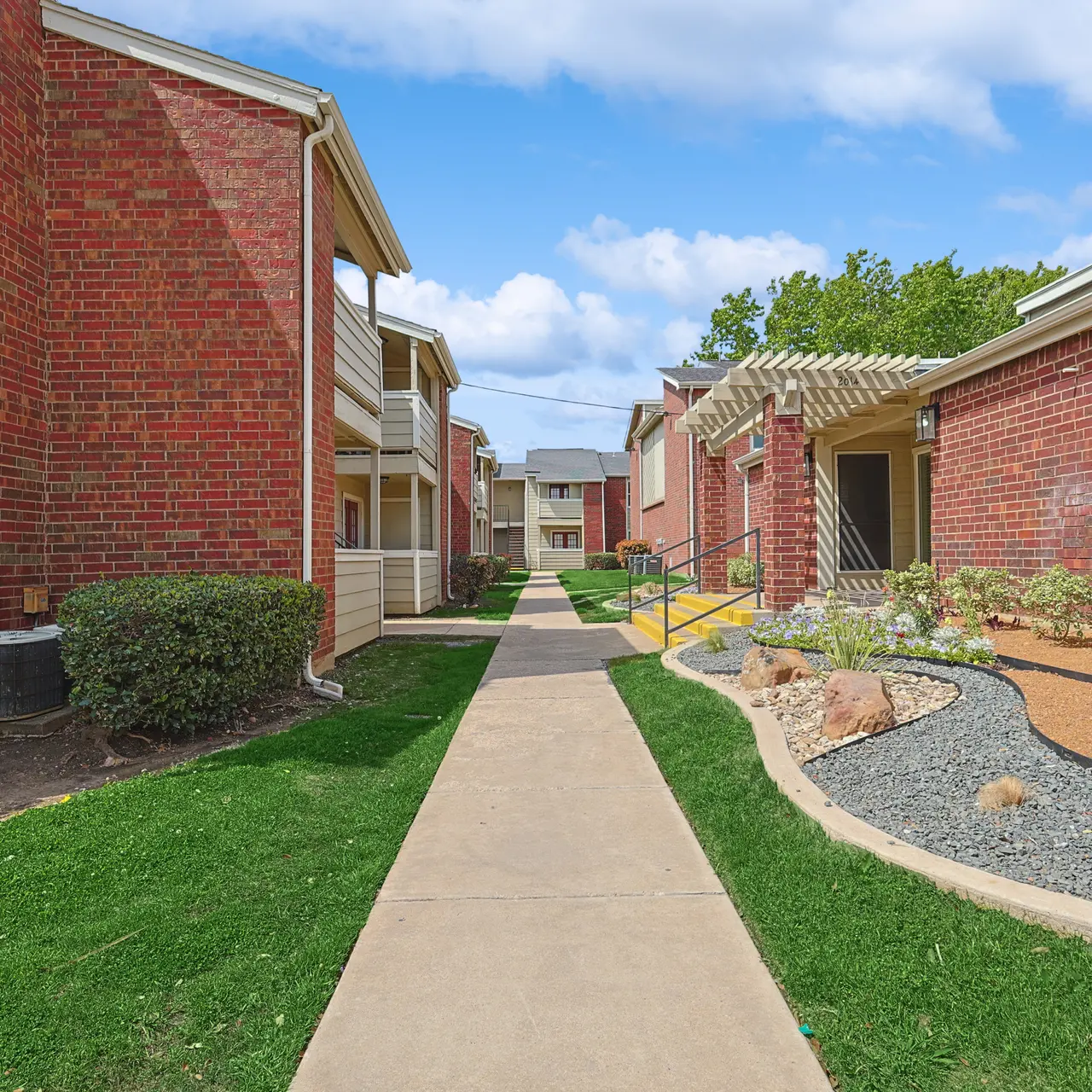 08-2014 Remington Dr Final-8.jpg