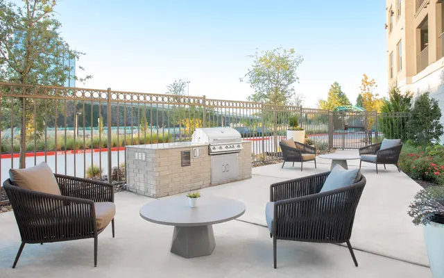 Cue Galatyn Station - Backyard, Outdoors, Scenery