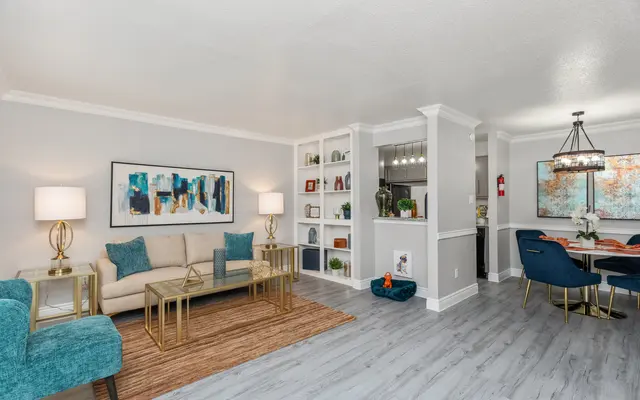 Del Mar Apartments - Flooring, Floor, Wood