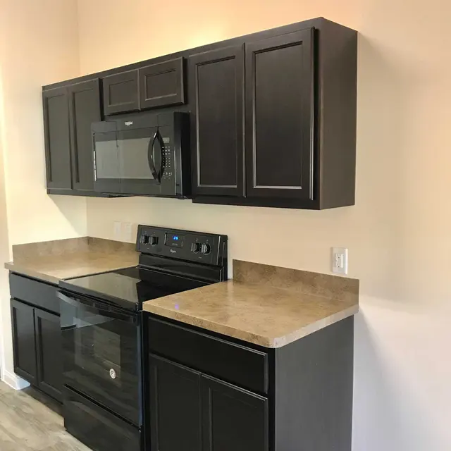 36 Palms Townhomes - Oven, Room