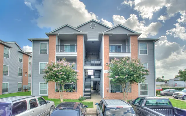 Plaza de Magnolia - Car, City, Urban