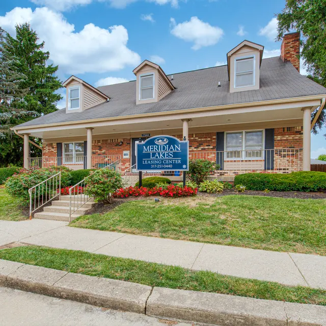 Meridian Lakes - Plant, Tree, Grass