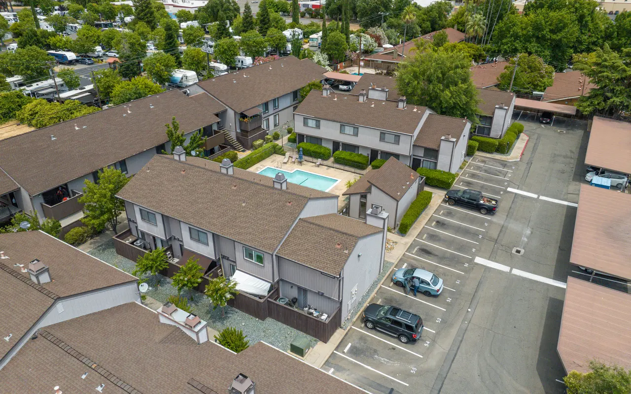 Datewood Apartments - Building, Outdoors, Housing