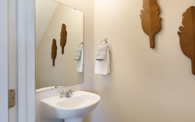 The Cape at Sandy Neck - Basin, Sink, Sink Faucet