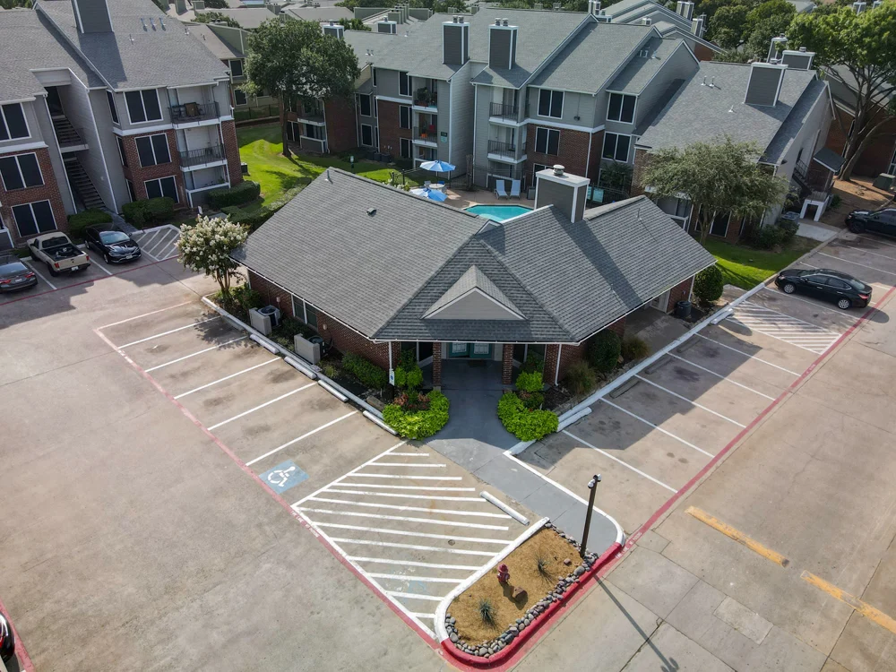 Outdoors, Building, Housing