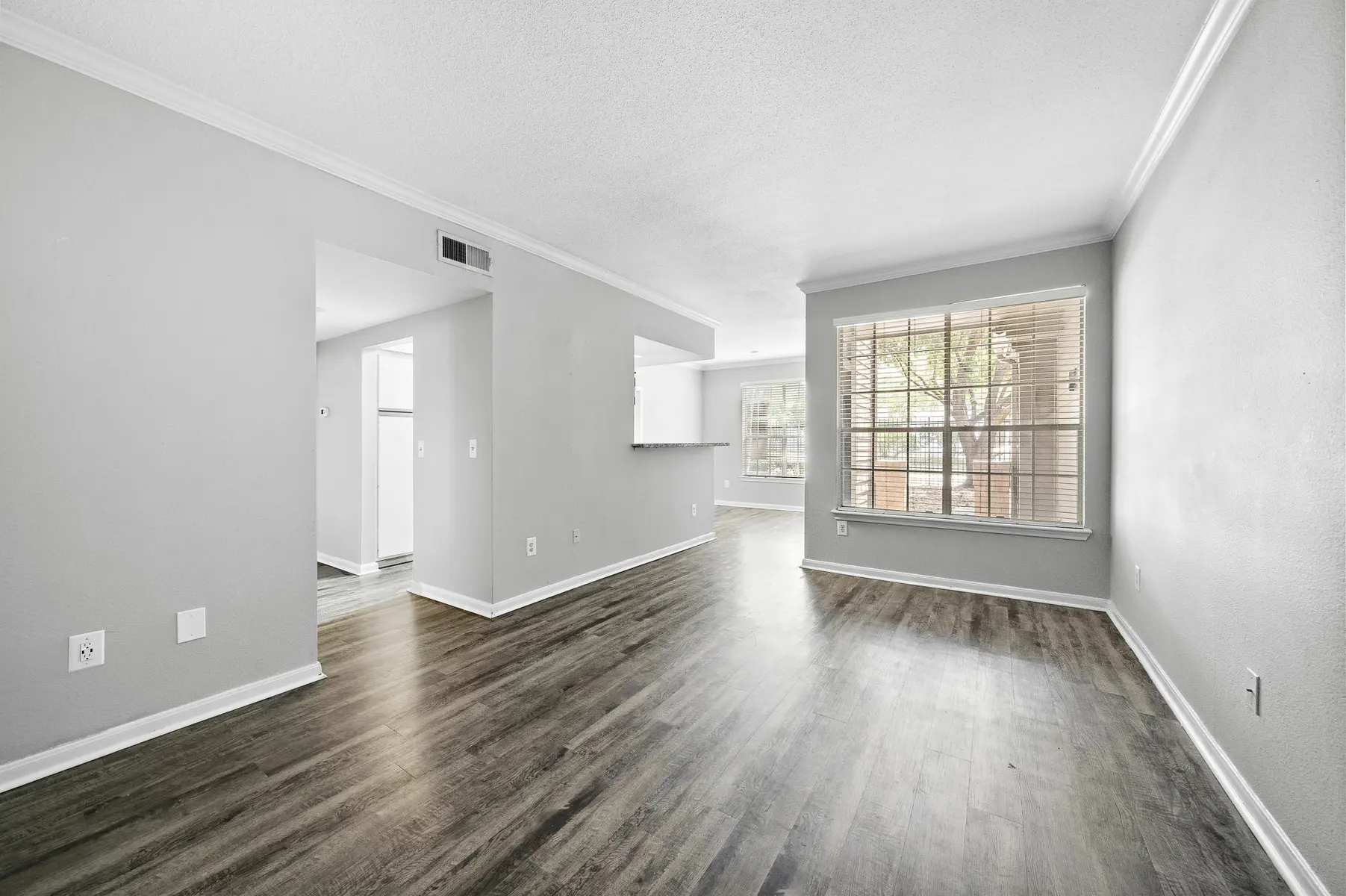 Floor, Flooring, Indoors