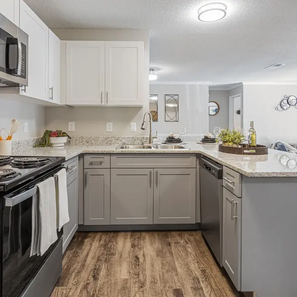 Skylar Ridge - Indoors, Interior Design, Kitchen