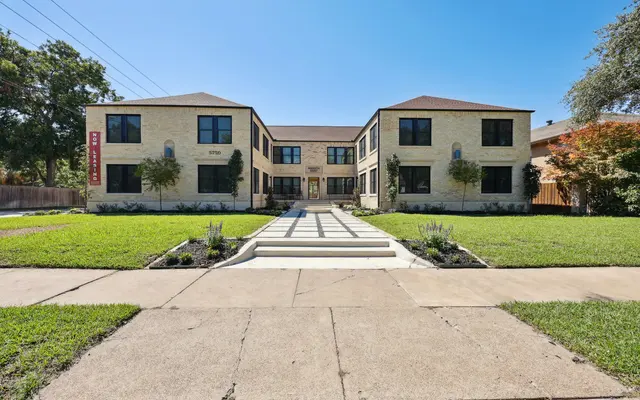 Marquita Court Apartments Marquita Court Apartments - Neighborhood, Suburb, Grass