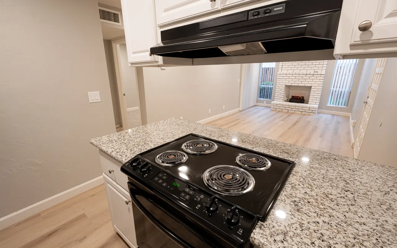 2712 E Street - Indoors, Interior Design, Kitchen