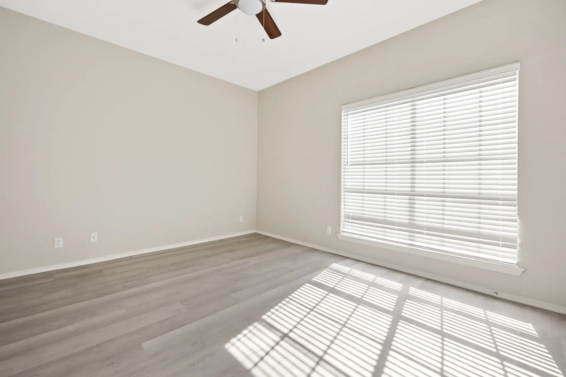 Corner, Indoors, Interior Design