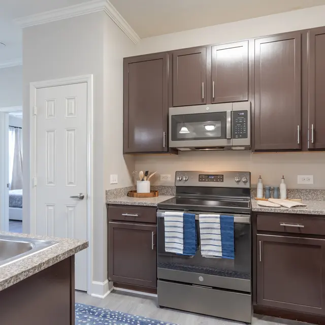 Williamsburg Place - Indoors, Interior Design, Kitchen