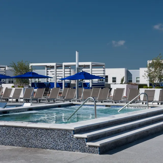 Park West - Pool, Water, Swimming Pool