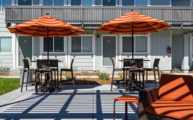 Traverse - Cafe, Chair, Patio