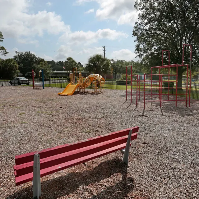 Alderman Park Apartments Alderman Park Apartments - Outdoor Play Area, Outdoors, Play Area