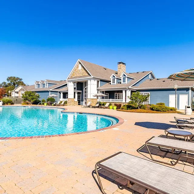 Summer Lake Summer Lake - Pool, Hotel