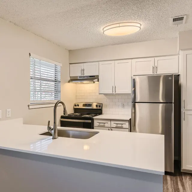 Shoal Creek North - Sink, Sink Faucet, Indoors