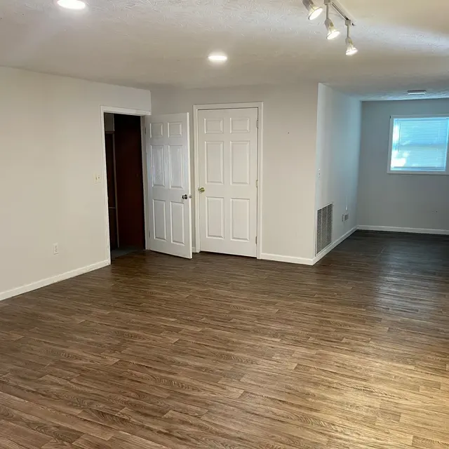 NS Burlington - Floor, Flooring, Indoors