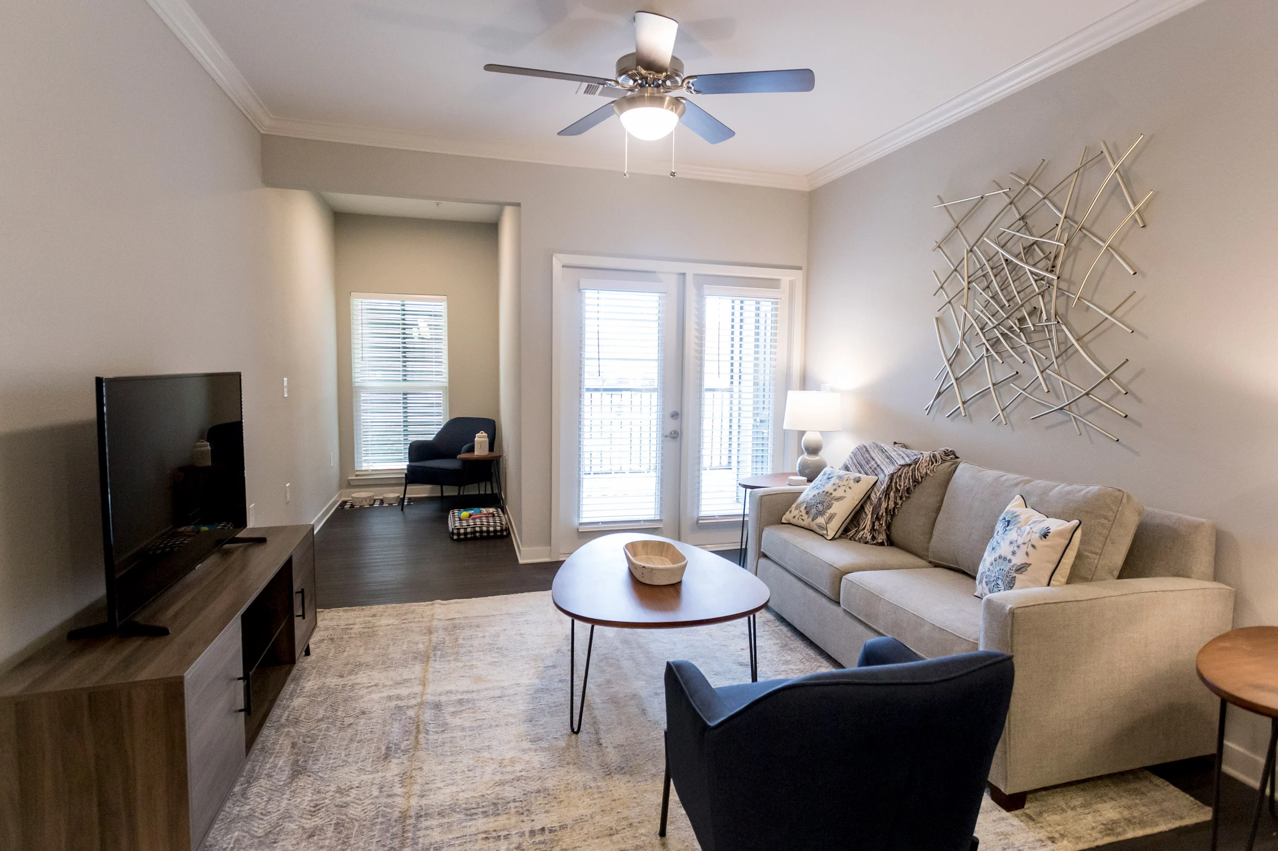 Belforest Apartments - Living Room, Monitor, Housing