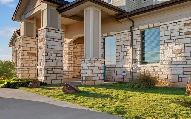 The Azure Apartment Homes The Azure Apartment Homes - Grass, House