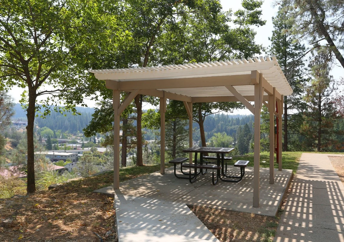 Berryhill Berryhill - House, Housing, Porch