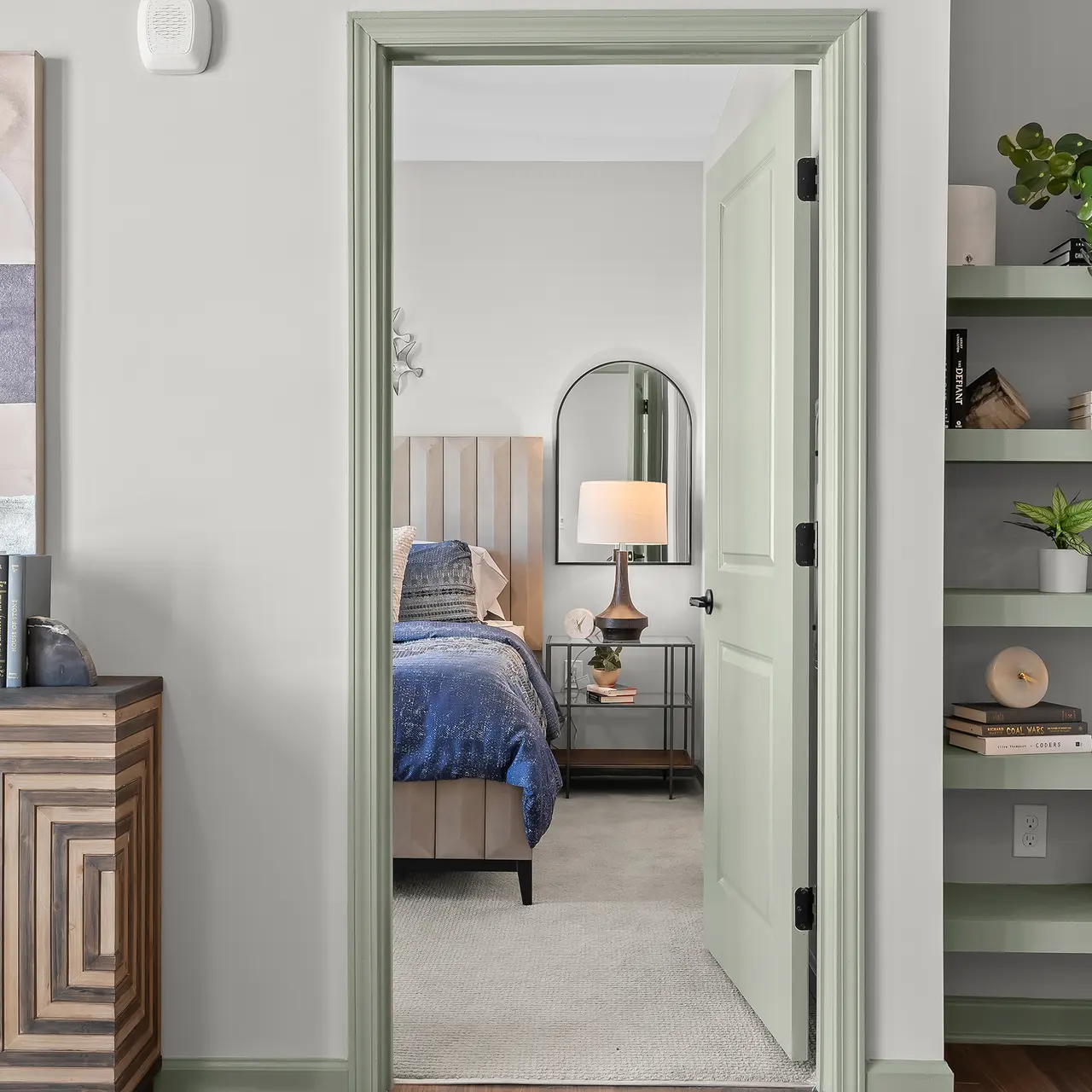 District Midtown - Indoors, Interior Design, Plant