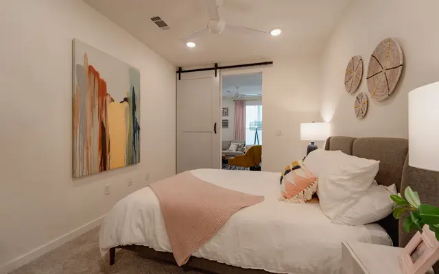 Co-Op Summer Street - Corner, Home Decor, Indoors