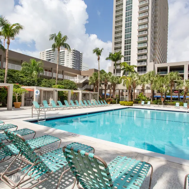 Park Place by the Bay Apartments - Building