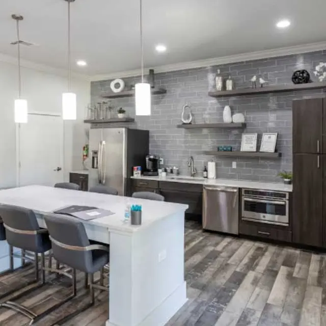 North Village Plaza Apartments - Room, Chair