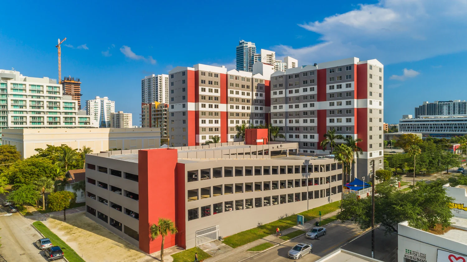 Pinnacle View Apartments - Building