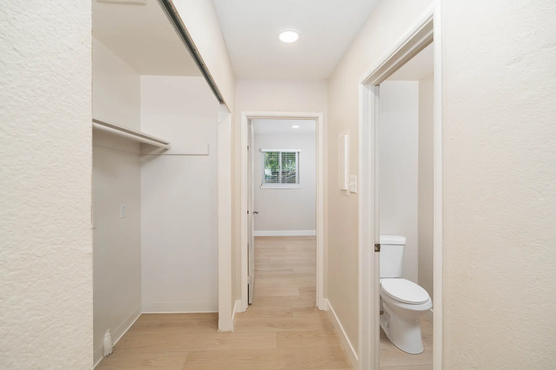 El Camino Duplexes - Corner, Indoors, Interior Design