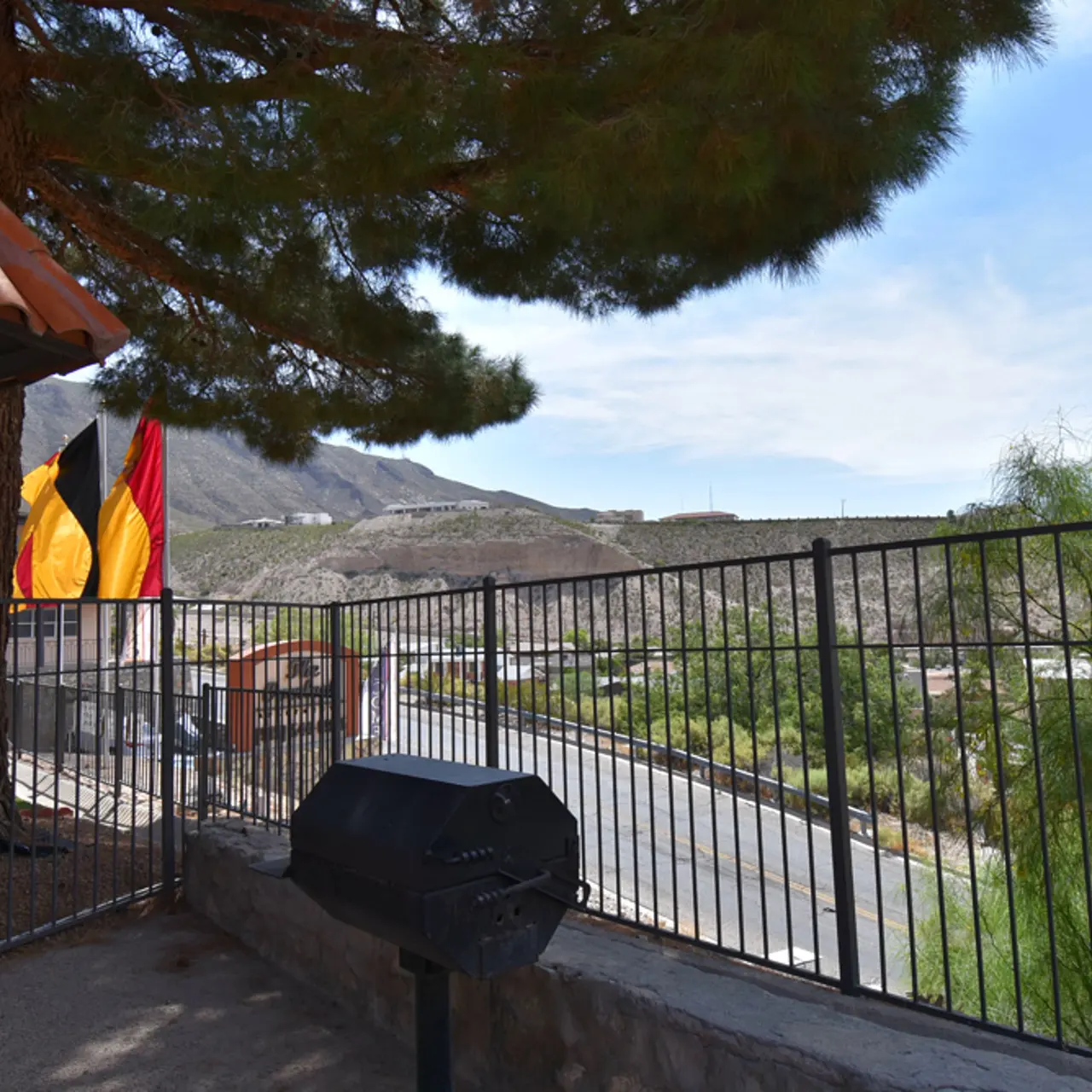 Overlook Apartments - Scenery, Outdoors, Nature