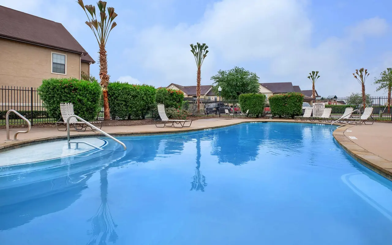 Sunset Way - Hotel, Resort, Pool