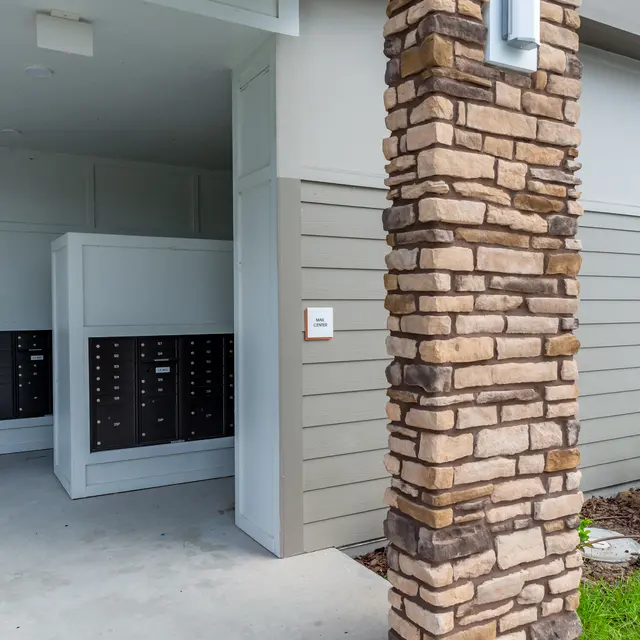 Weston 4 Hundred - Mailbox, Private Mailbox, Indoors