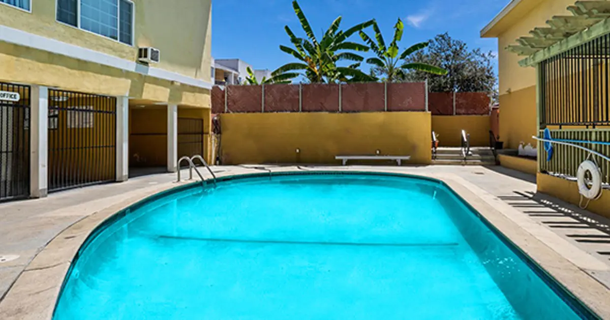 Colina Park North Apartments