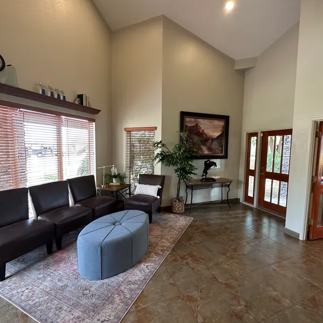 The Woods Apartments at Midvale Park - Floor, Furniture, Indoors