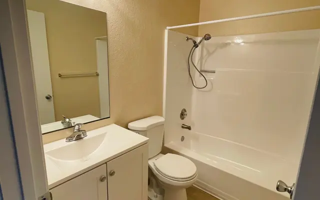 Sandalwood Place - Corner, Indoors