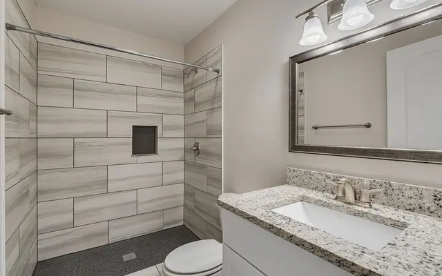 Sweet Redemption - Room, Indoors, Bathroom