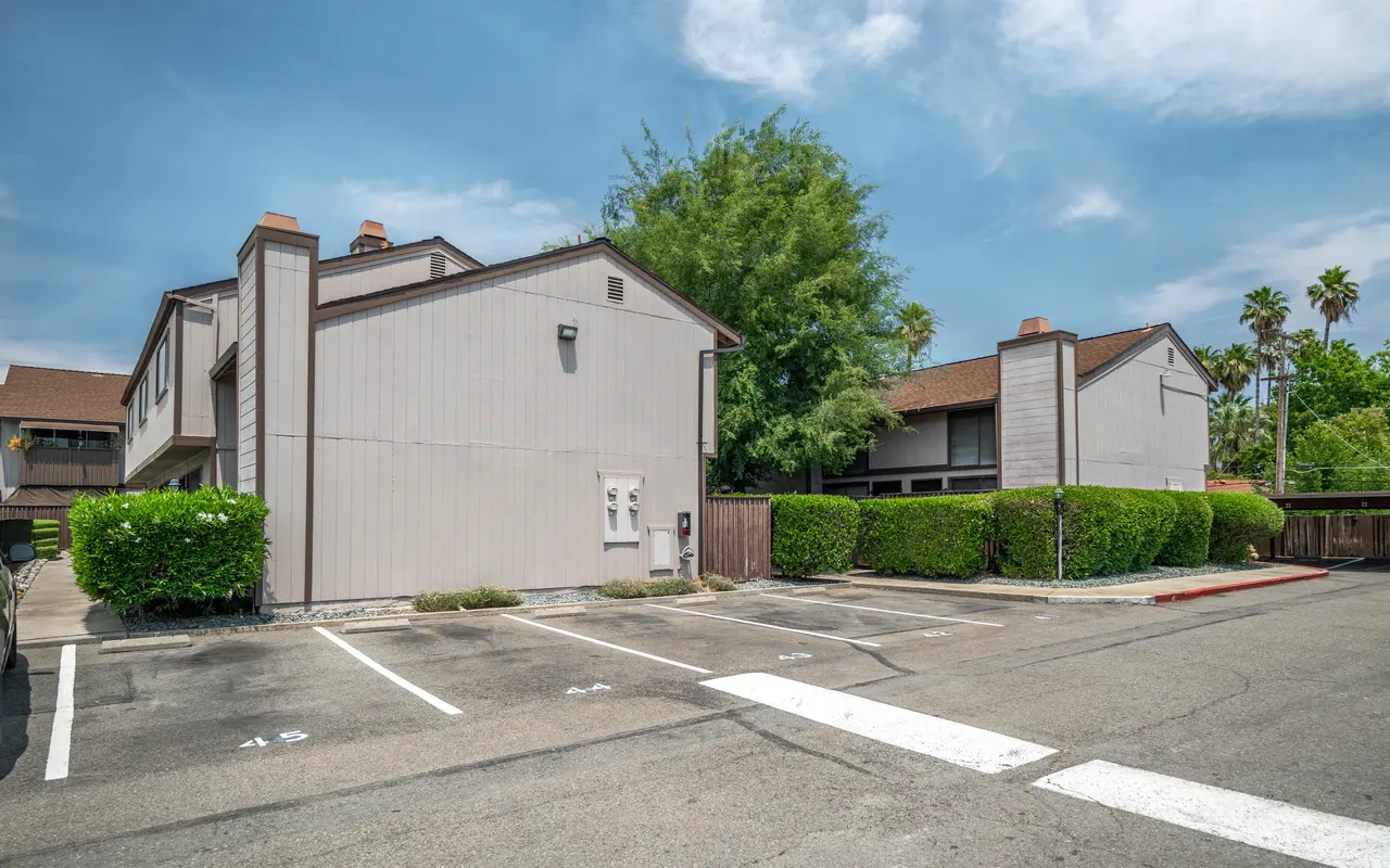 Datewood Apartments - Neighborhood, City, Road