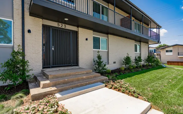 Parkside Green at Bishop Ridge