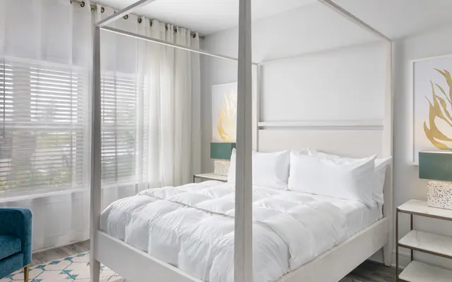 Hue Watercolor Place - Furniture, Bed, Bedroom