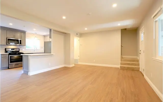 Edge at Howarth Park - Room