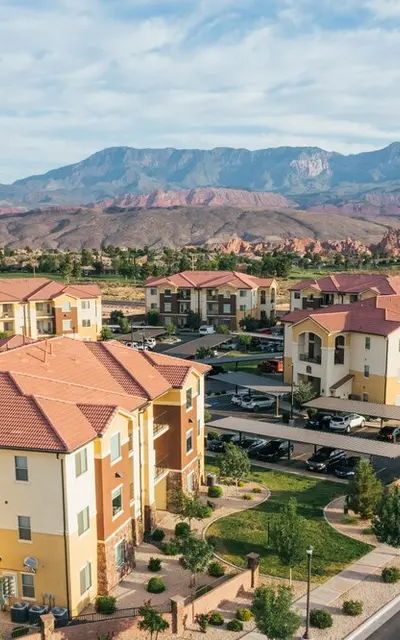 Retreat at Sky Mountain - Suburb, Building