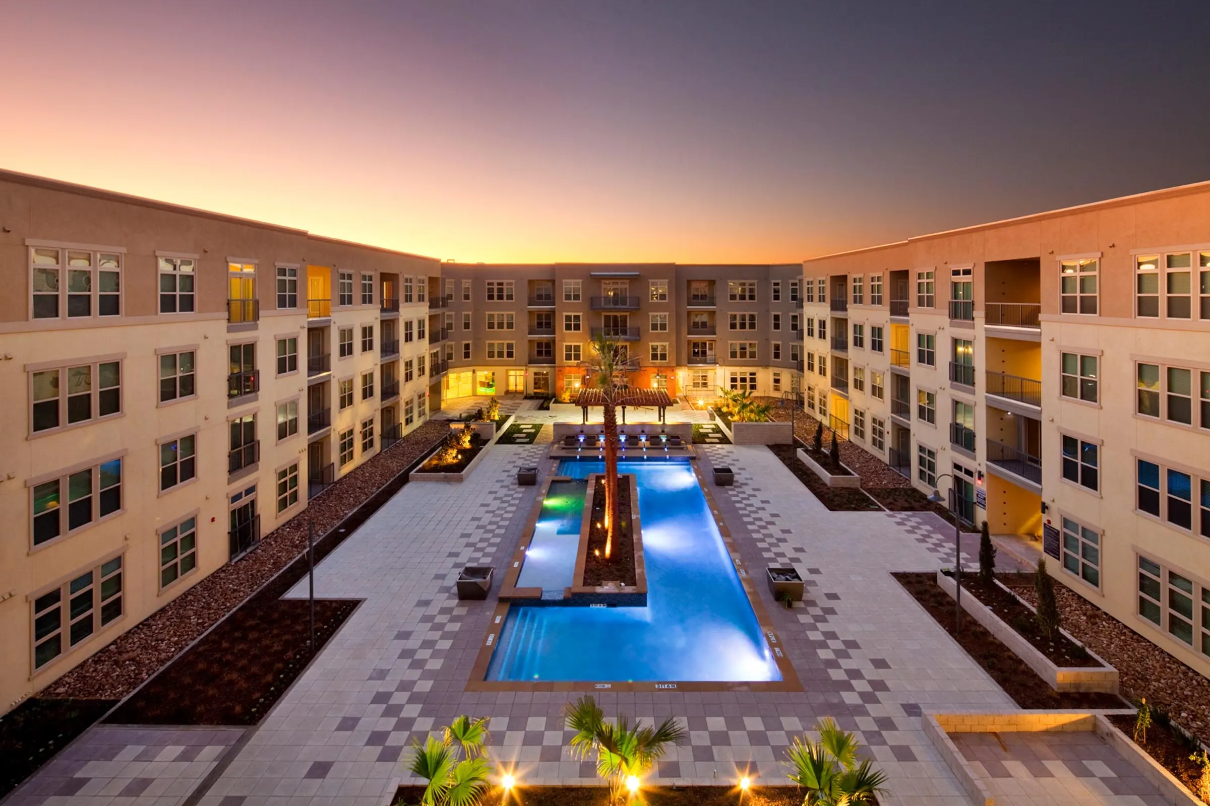 AOG Living AOG Living - Pool, Water, City
