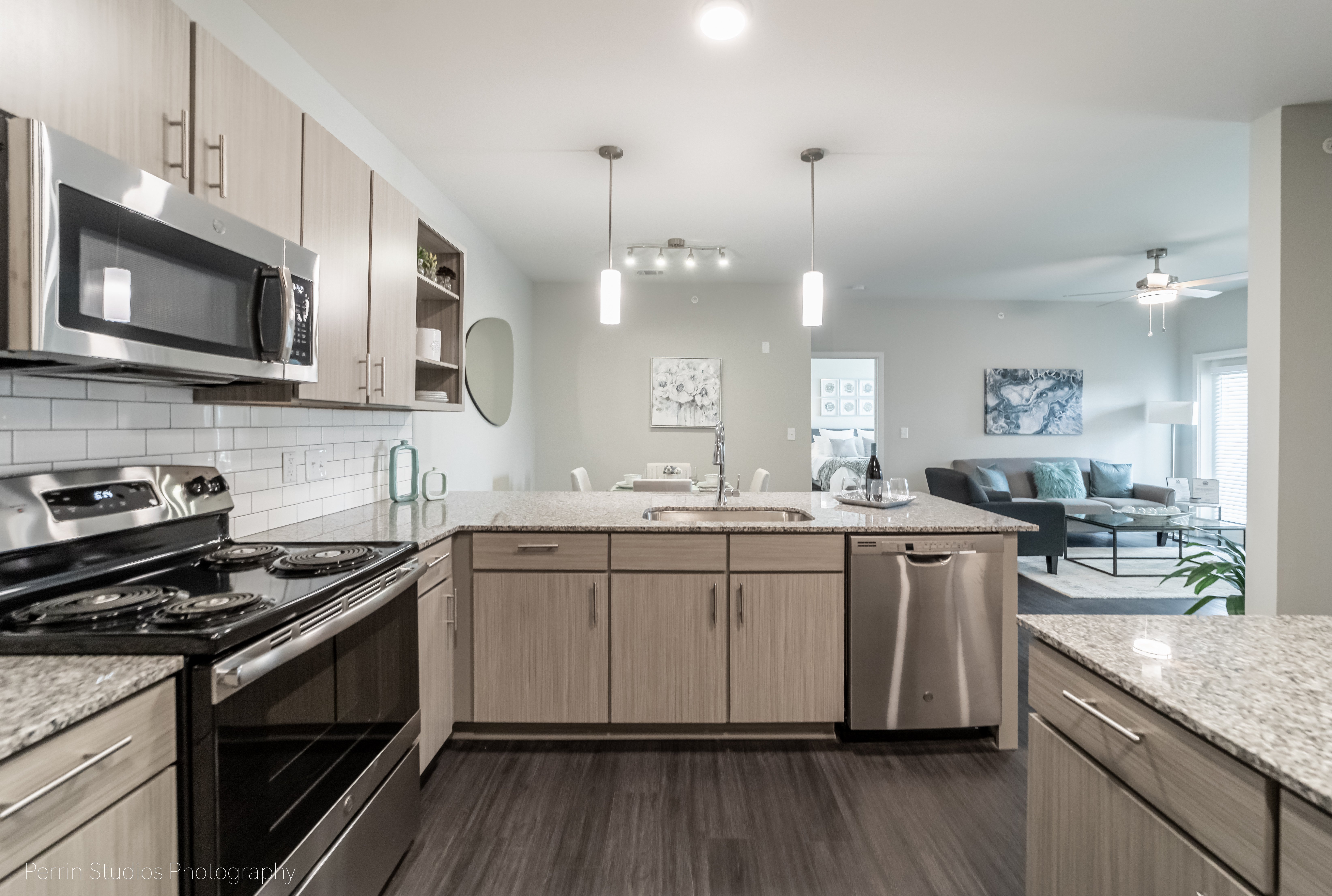 IX6A5682HDR.jpg Room, Appliance