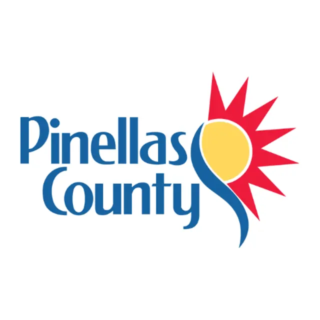 Vantage St Pete - Logo