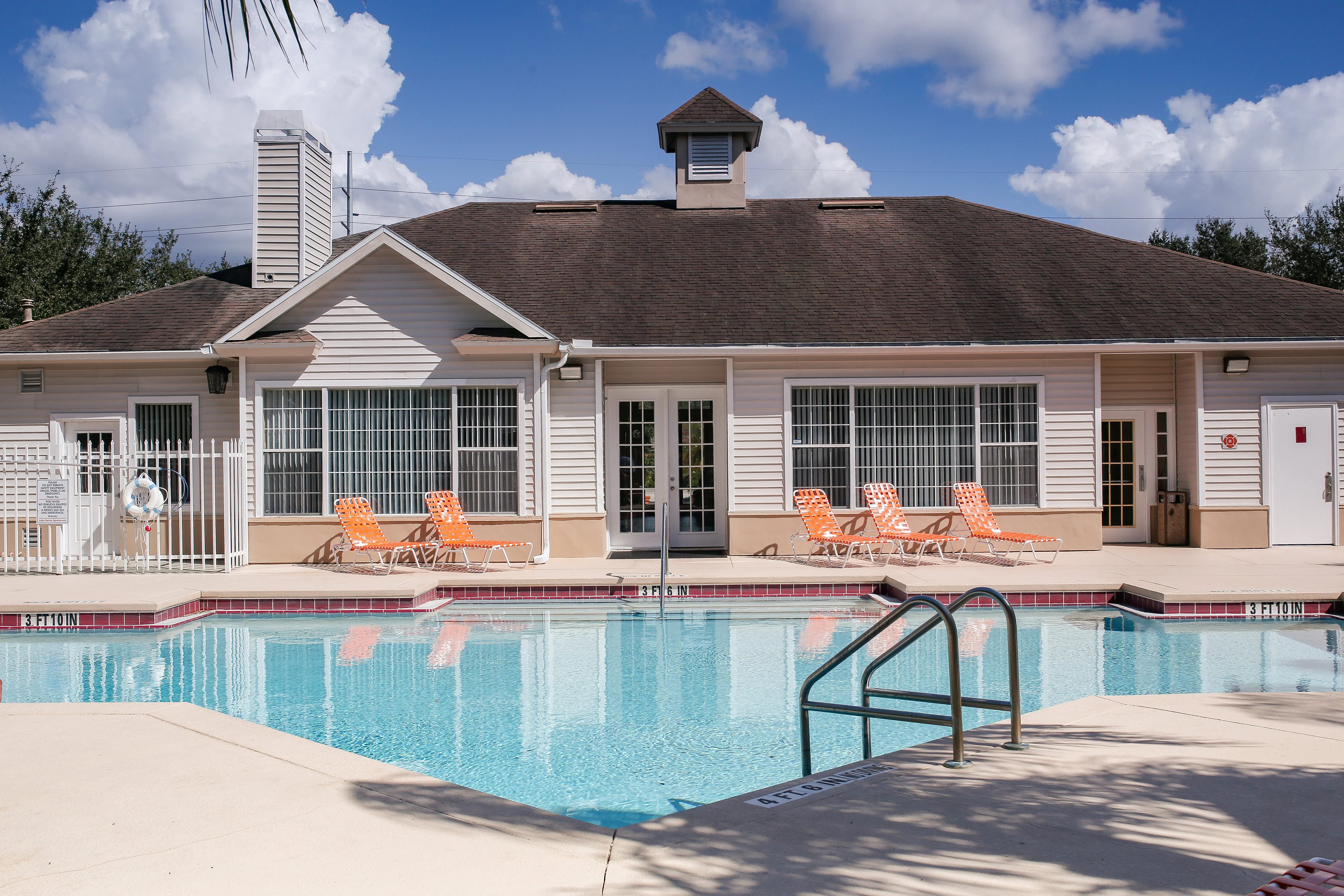 Lake Pointe Apartments Lake Pointe Apartments - Water