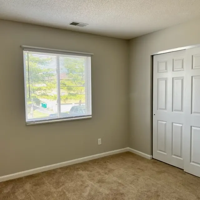 Day Garden Apartments - Corner, Indoors, Interior Design