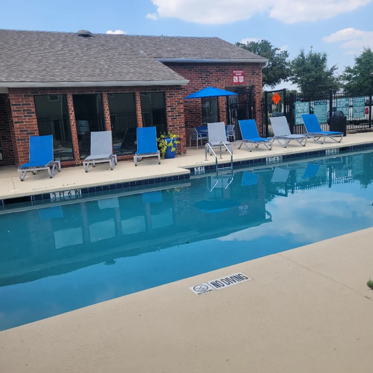 Bella Vita at Three60 Bella Vita at Three60 - Pool, Water, Swimming Pool