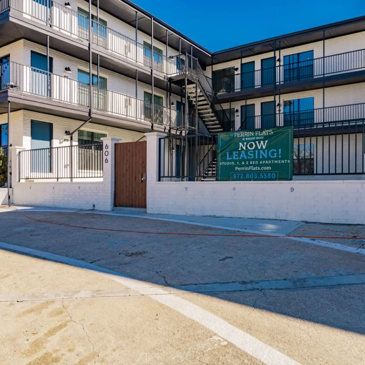 Perrin Flats Perrin Flats - City, Urban, Street