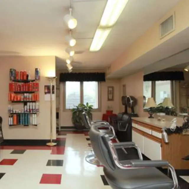 St Andrews - Hair Salon, Chairs, Products